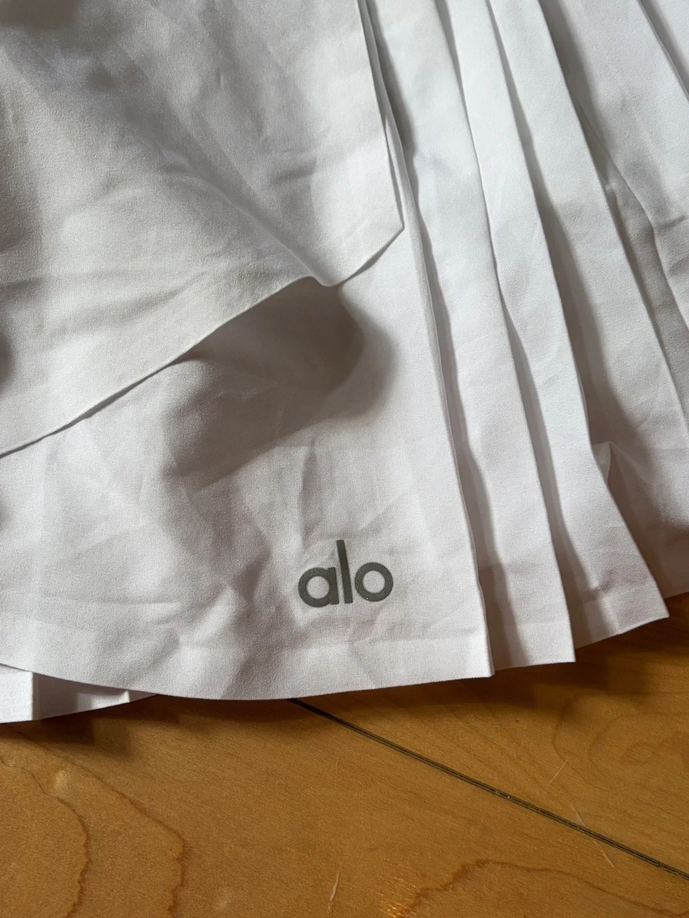 ALO Yoga Aces White Pleated Athletic Tennis Skort